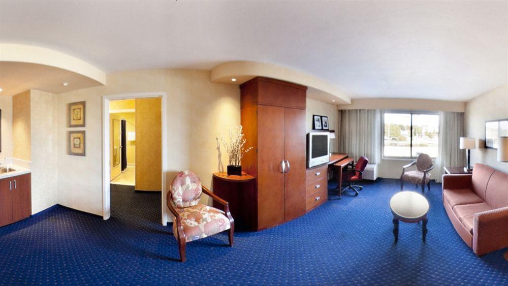 Courtyard By Marriott Columbia Hotel Bagian luar foto
