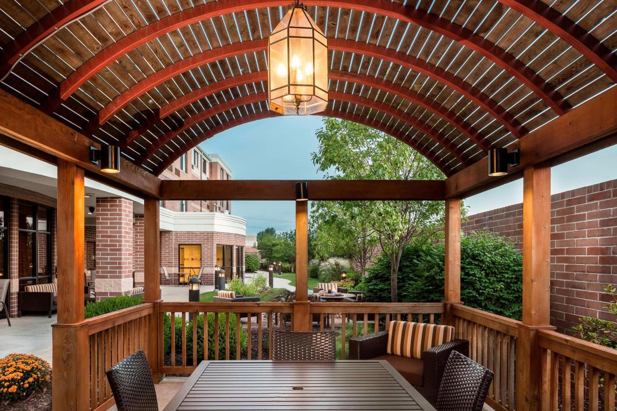 Courtyard By Marriott Columbia Hotel Bagian luar foto