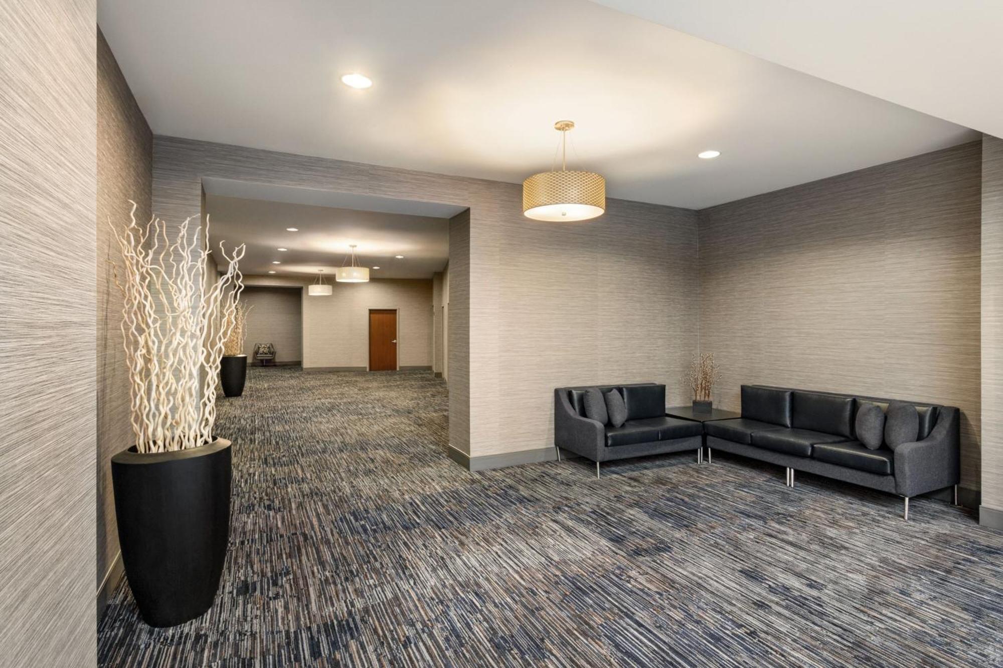 Courtyard By Marriott Columbia Hotel Bagian luar foto